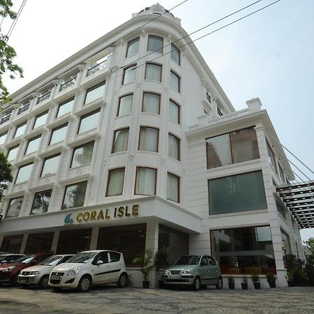 Hotel Coral Isle Kochi Exterior foto